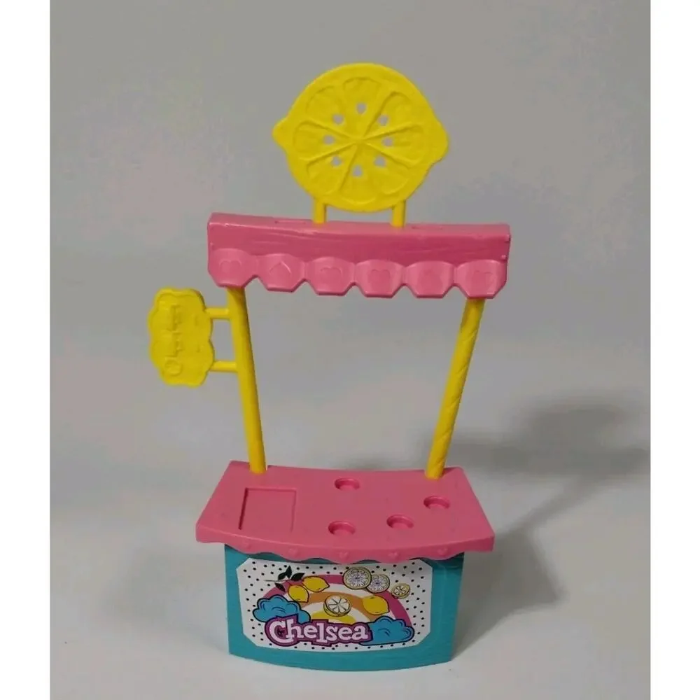 Mattel Chelsea Lemonade Stand with Doll 2021